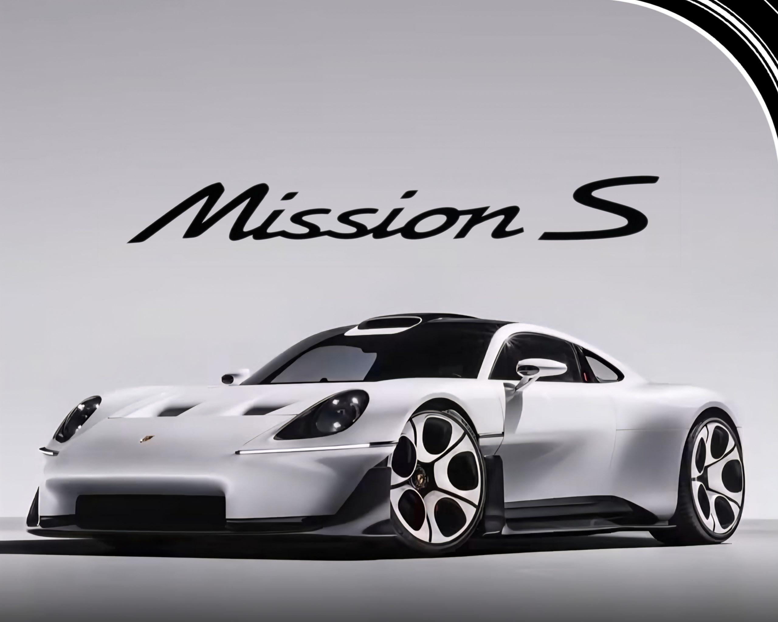 سيارة Porsche Mission S الاختبارية البيضاء مع شعار Mission S الواضح على واجهة المقال